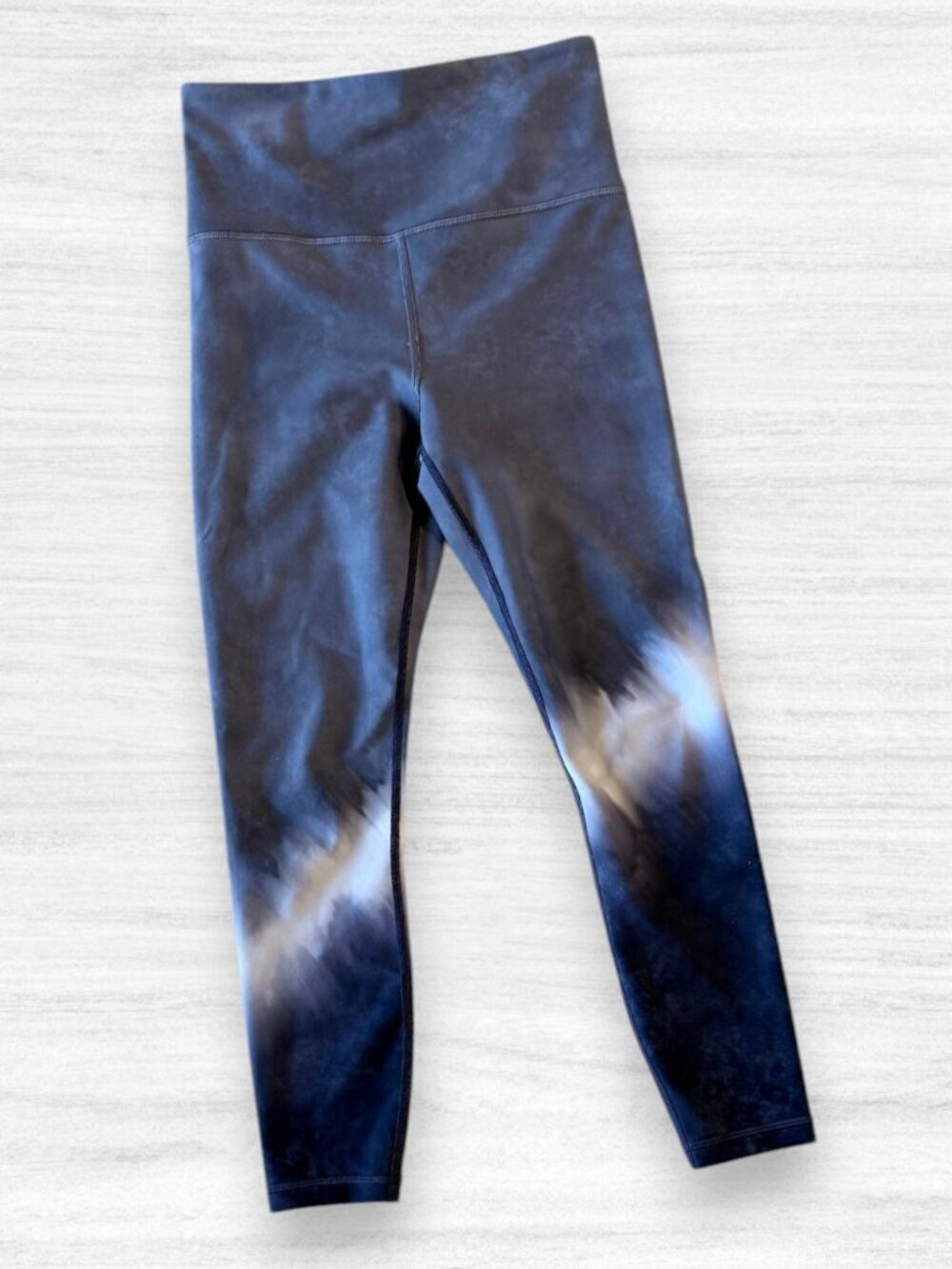 Athleta Tie Dye Leggings High Rise Blue White Yoga Workout Athletic Size Small